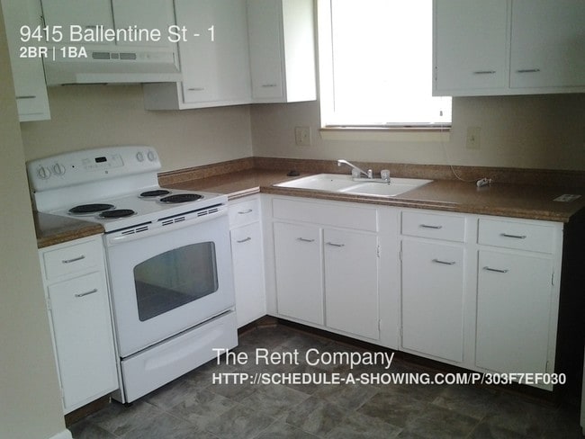 Foto del edificio - 9415 Ballentine St