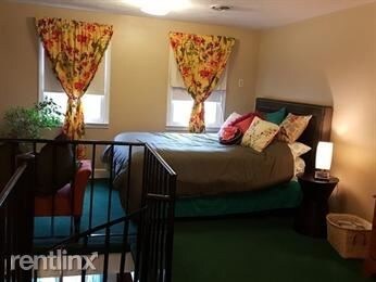 Foto del edificio - 1932 Washington St