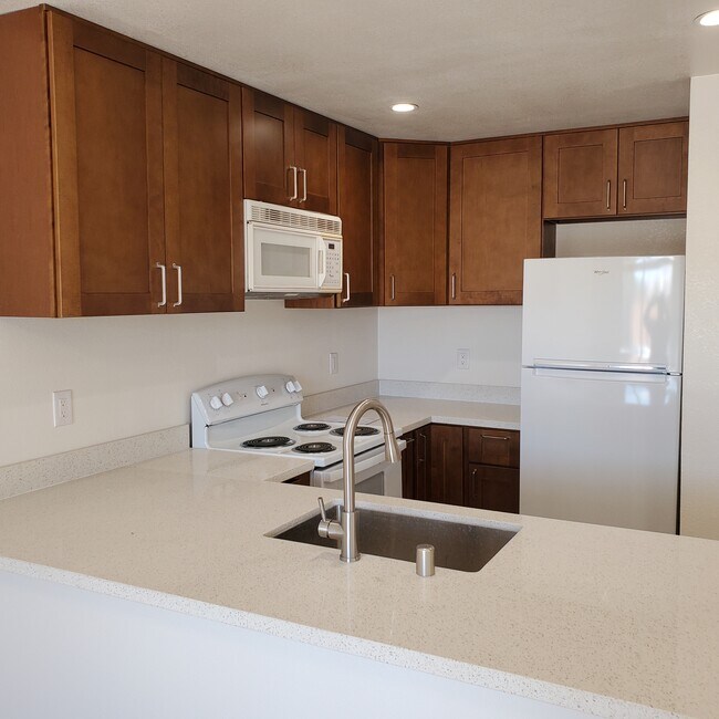 Building Photo - 2716 Stapleton Dr