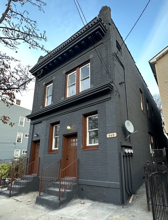 Building Photo - 540 S 20th St