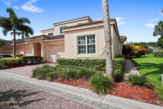 Foto del edificio - 4496 Hickory Dr
