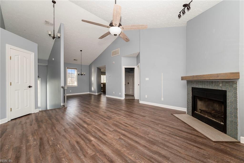 9 Mainsail Dr, Hampton, VA 23664 Townhome Rentals in Hampton VA