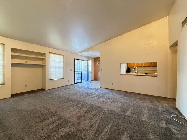 Foto del edificio - 5080 Jeffreys St