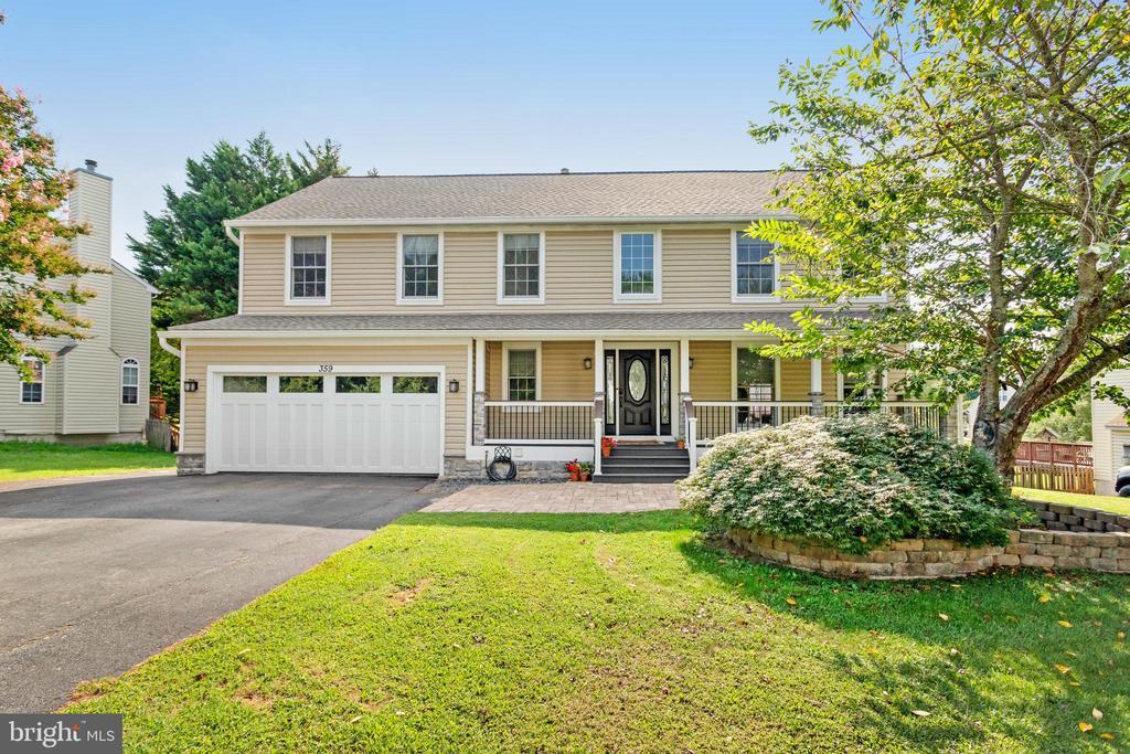 Foto principal - 359 Eustace Rd