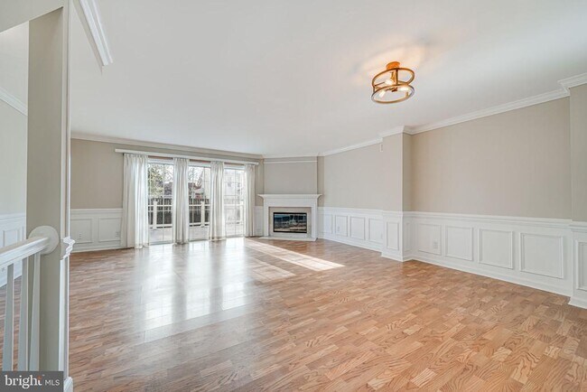 Foto del edificio - 329 Barnfield Square NE