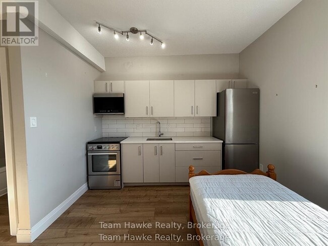 Photo du bâtiment - 521 Bay St