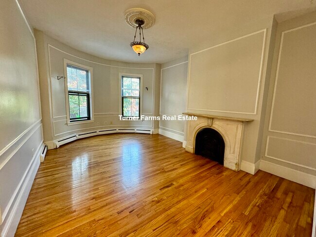 Foto del edificio - 95 E Brookline St