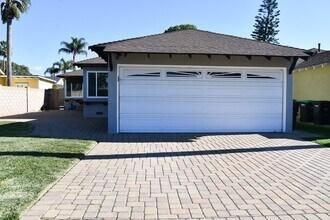 Building Photo - 167-169 S Jameson St
