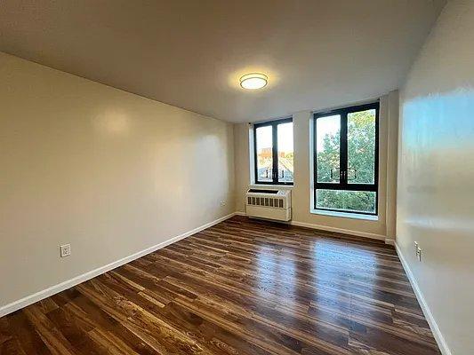 Primary Photo - 1 bedroom in Bronx NY 10468