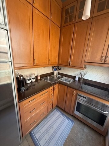 Foto del edificio - 2 Harvard Pl