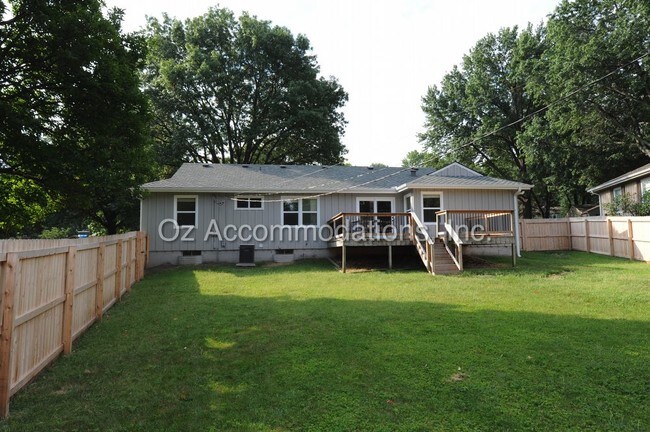 Foto del edificio - 5600 W 78th Street  Prairie Village KS 66208