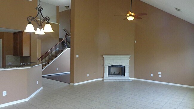 Building Photo - 21911 Canyonwood Park Ln