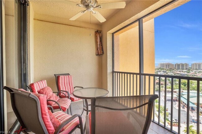 Foto del edificio - 5781 Cape Harbour Dr