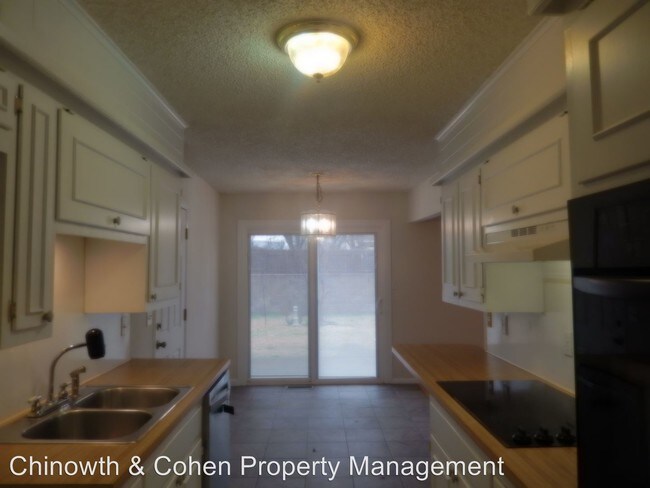 Foto del edificio - 3 br, 2 bath House - 2907 S. 67th E. Ave.