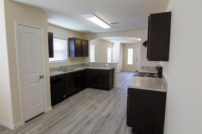 Foto del edificio - 8610 Oak Grove Church St