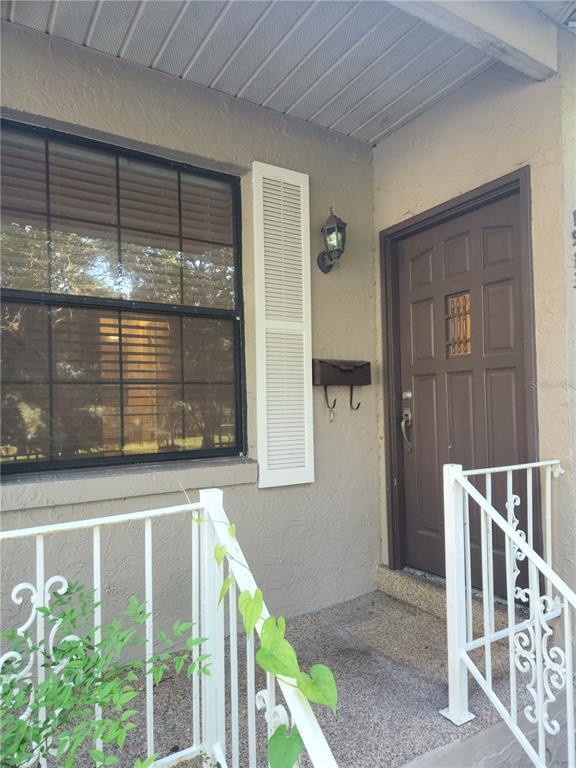 Foto del edificio - 1913 E Central Blvd