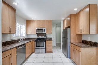 Building Photo - 5543 Adobe Falls Rd
