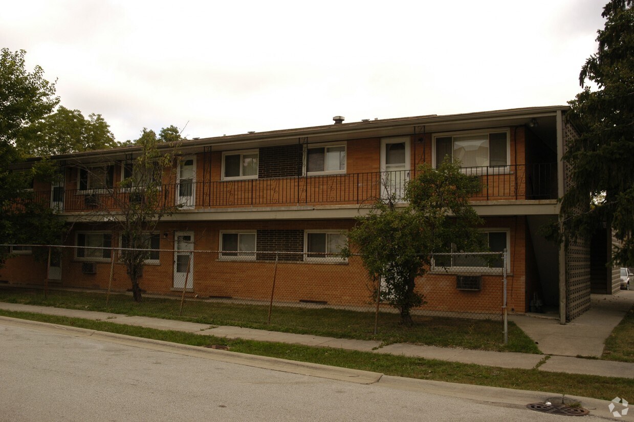 Building Photo - 8512 W 87th St