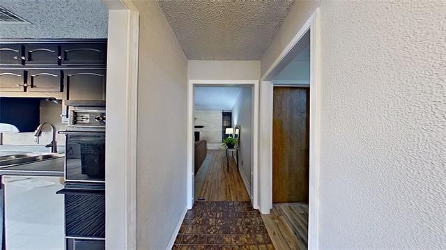 Foto del edificio - 3002 River Bend Rd