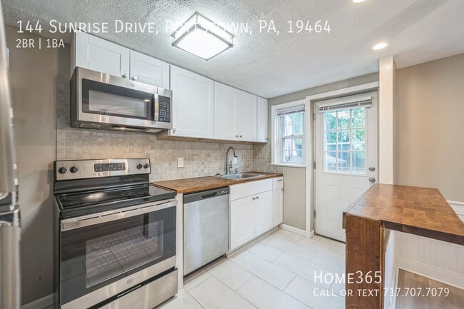 Building Photo - Loving 2-bedroom 1 bathroom Home Awaits!