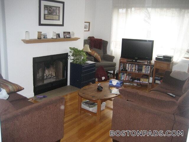 Building Photo - 50 Evergreen St