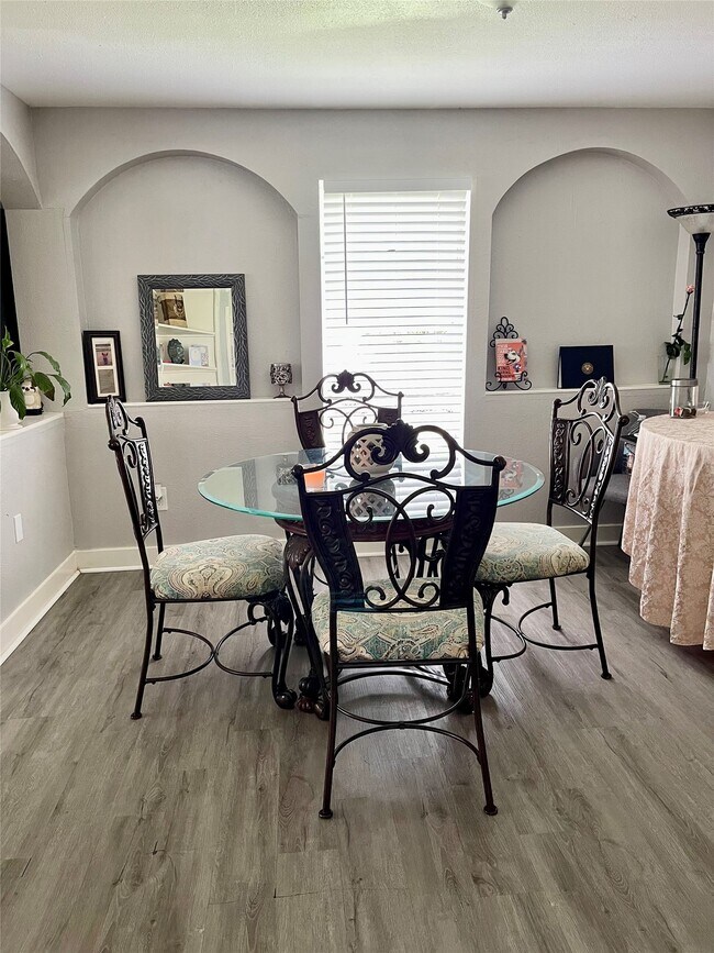 Foto del edificio - 500 N 8th St