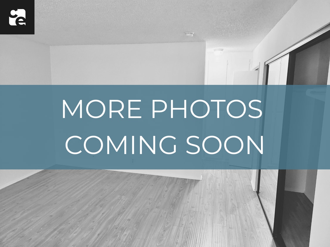 Building Photo - Charming Studio Apartment in Beverly Hills...