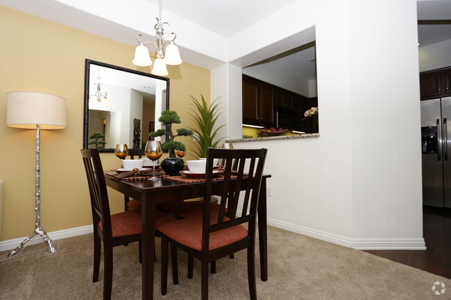 1 Bedroom Dining Room - Jasmine Place