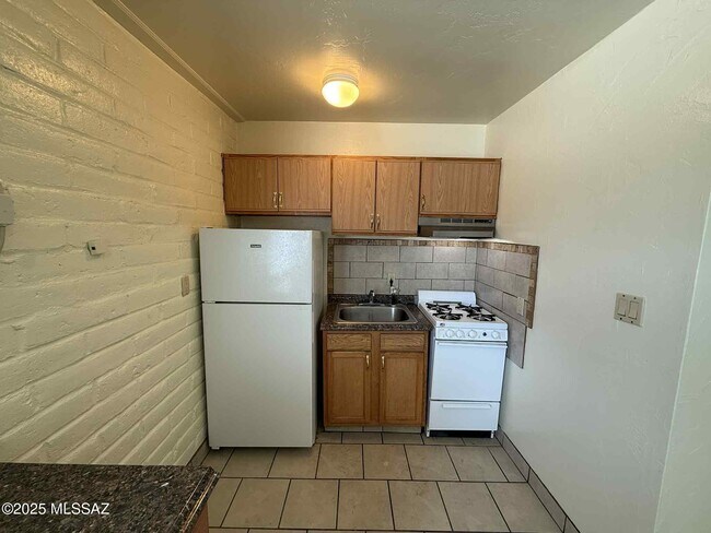 Foto del edificio - 5433 E 30th St
