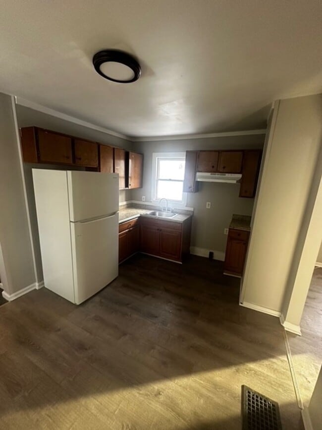 Building Photo - 8 Morgan St