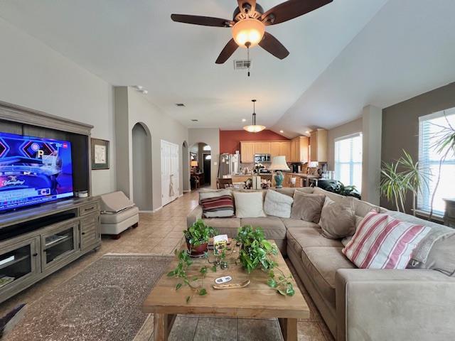 Building Photo - 10717 Casitas Dr