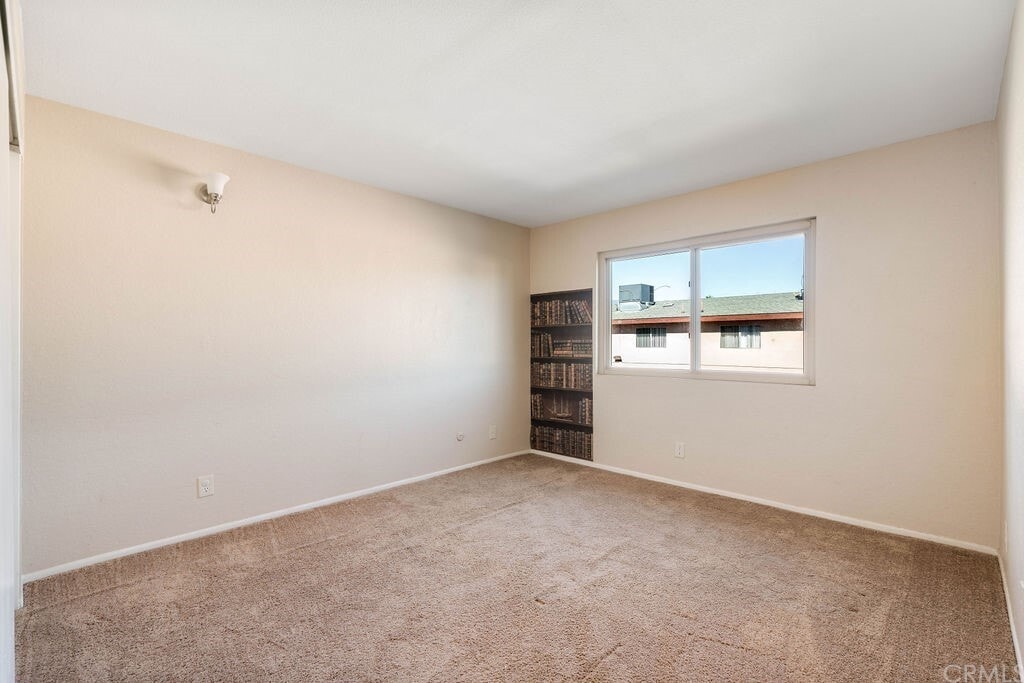 8939 Mango Ave Unit F, Fontana, CA 92335 Condo for Rent in Fontana