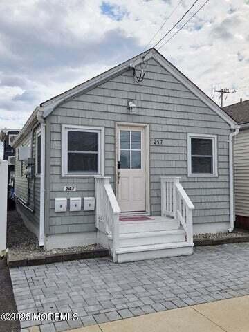 Foto principal - 247 Sherman Ave