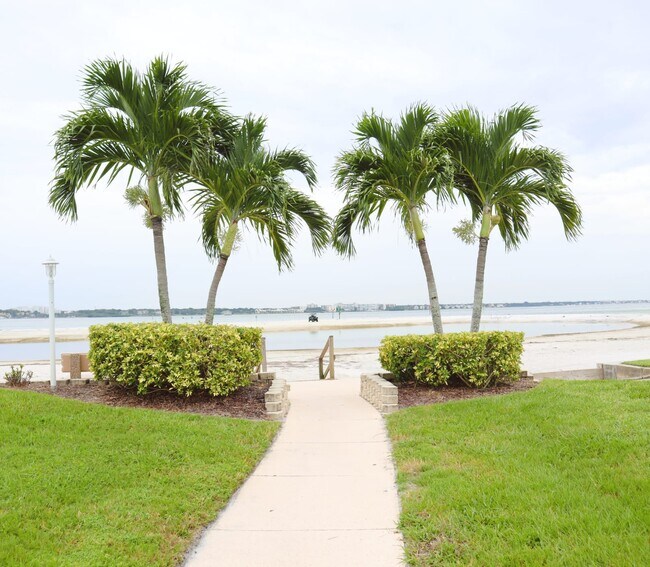 Foto del edificio - 851 Bayway Blvd