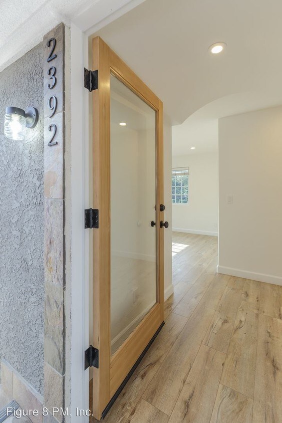 Foto principal - 2392 Allesandro St