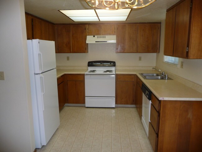 Cocina - Pacific Heights Townhouse Apartments