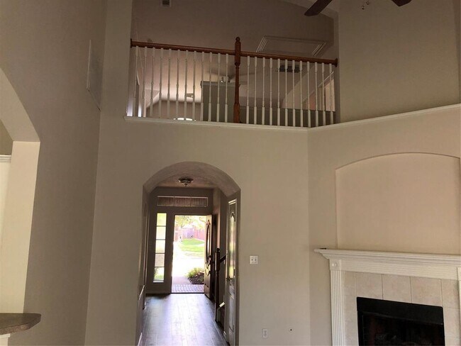 Building Photo - 17235 Red River Trail