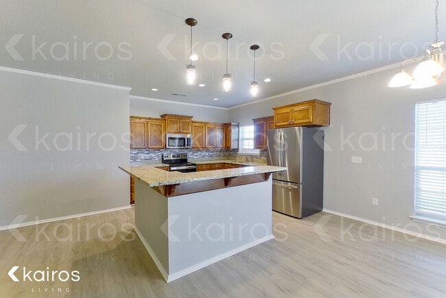 Building Photo - 9822 Prather Ave