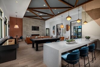 Building Photo - The Hawthorne