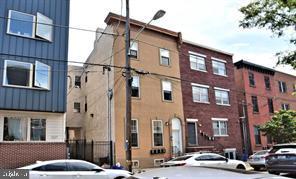 Foto del edificio - 1325 N Franklin St