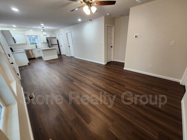 Foto del edificio - 2400 N 26th St