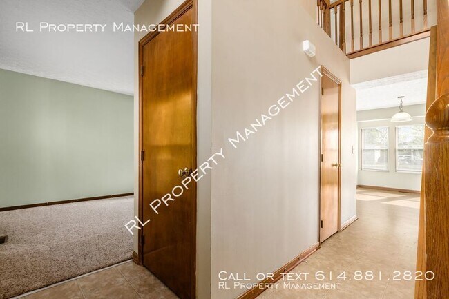 Building Photo - 9326 Tahoma St