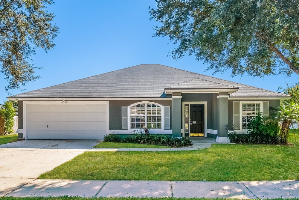 Primary Photo - 14027 Crestwick Dr W