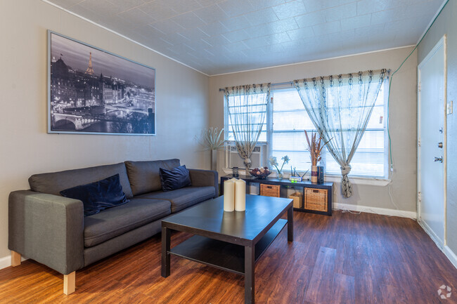 Sala de estar - Southway Manor Apartments