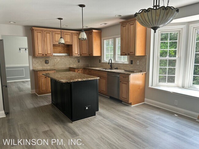 Building Photo - 4 br, 3.5 bath House - 31 Ballantrae Ct