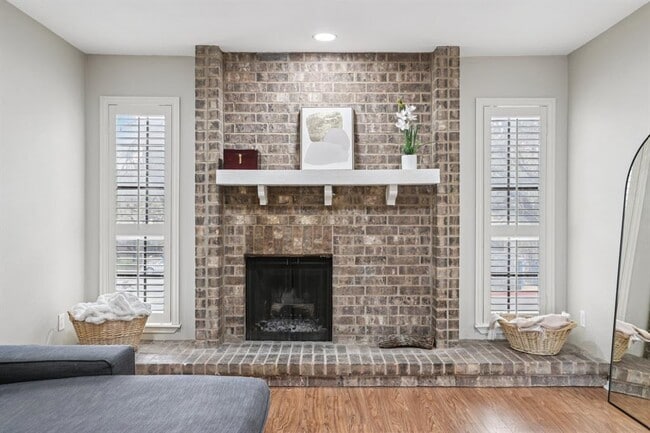 Building Photo - 4159 Steck Ave