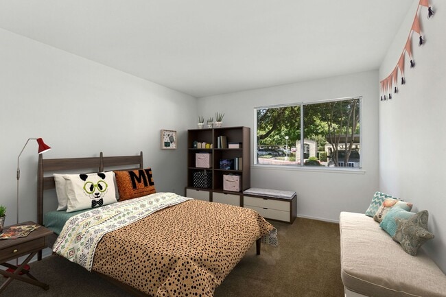 Interior Photo - REFLECTIONS