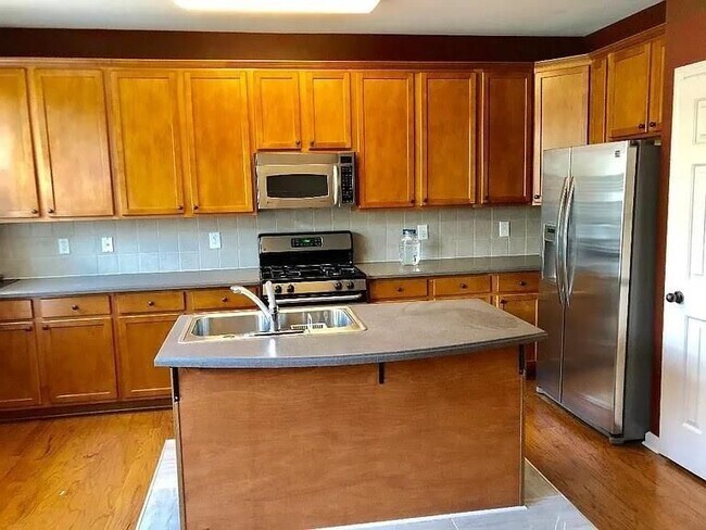 Foto del edificio - 4363 Grove Field Park NW