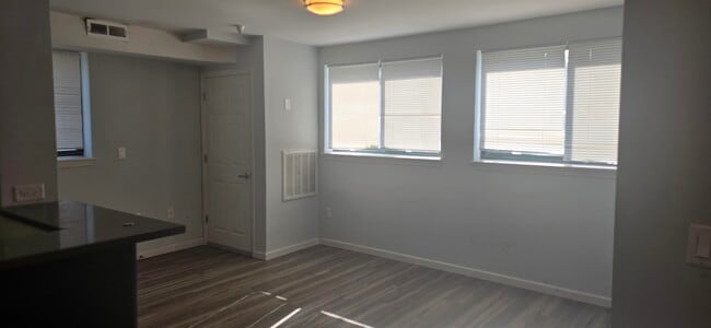 Foto del edificio - 160 Lafayette St