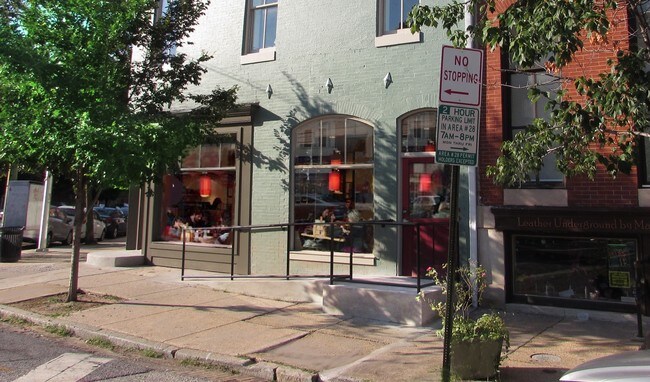 Read St View - 847 Park Ave